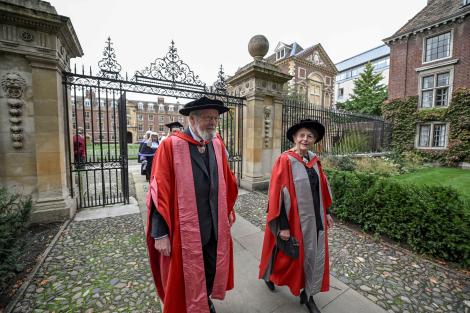 Professor Sir John Baker and Professor Dame Jean Thomas