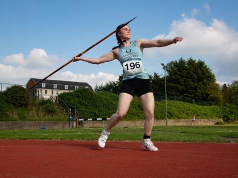 Rachel Thompson throwing the javelin at the 2024 Varsity athletics competition